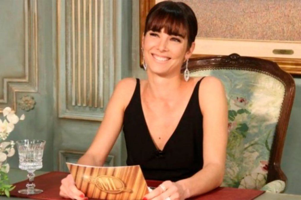 Juana Viale reemplazando por primera vez a Mirtha en sus almuerzos. 