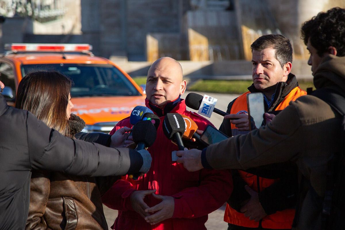 Los 40 brigadistas cuentan con equipamiento de última generación para intervenir en escenarios de colapso estructural y asistencia humanitaria. La misión también es integrada por tres perros preparados para rescates. Los 40 brigadistas cuentan con equipamiento de última generación para intervenir en escenarios de colapso estructural y asistencia humanitaria. La misión también es integrada por tres perros preparados para rescates.