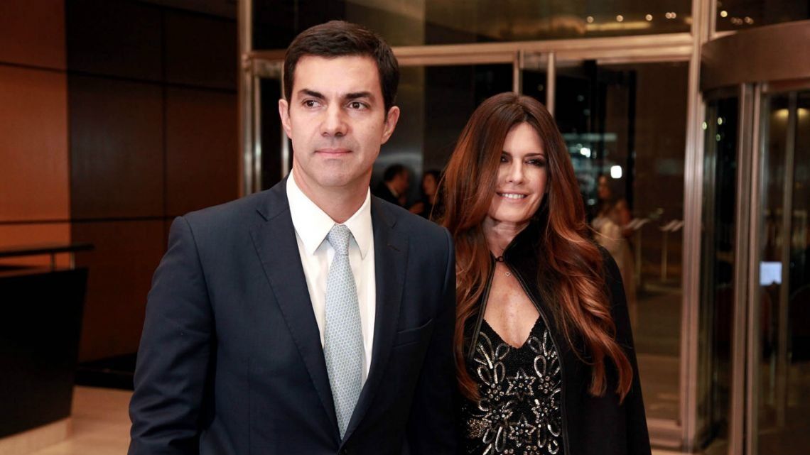 Escracharon a Juan Manuel Urtubey e Isabel Macedo por un crimen en Salta