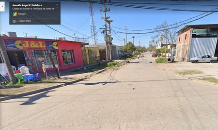 Allanaron una casa en Pedro de Vega 4378 del barrio Villa Hipódromo Allanaron una casa en Pedro de Vega 4378 del barrio Villa Hipódromo