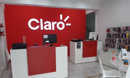 Per Comunicaciones es una agencia oficial de Claro Argentina, ubicada en Aristóbulo del Valle 6355 de la ciudad de Santa Fe. Per Comunicaciones es una agencia oficial de Claro Argentina, ubicada en Aristóbulo del Valle 6355 de la ciudad de Santa Fe.