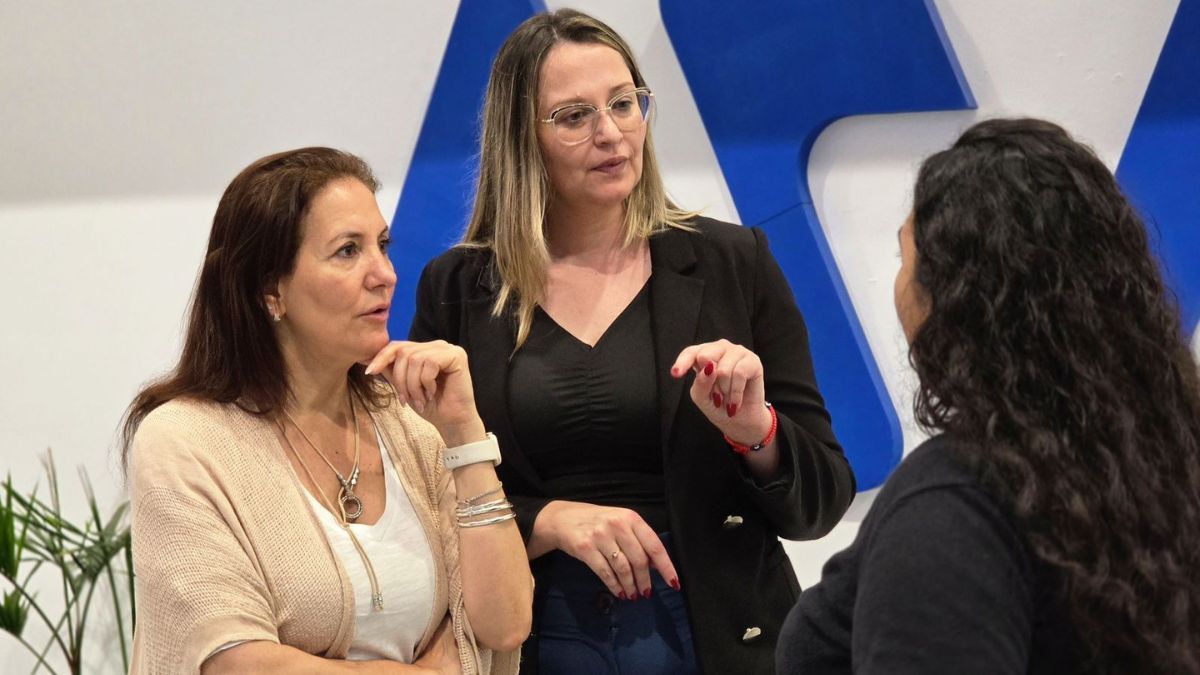 El aeropuerto comenzó a recibir vuelos desde Rosario, en el marco del cierre temporal por obras.