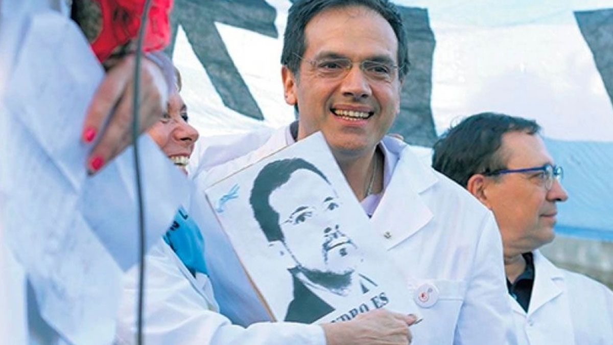 El Ministerio de Salud de Entre Ríos restituyó la matrícula provincial a Leandro Rodríguez Lastra