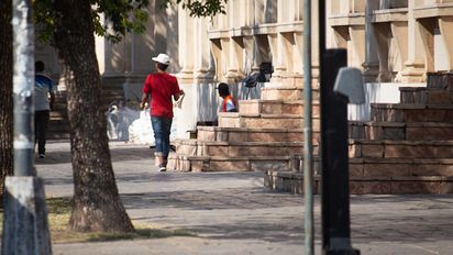 Estacionamiento social: el municipio confirmó que hay 300 cuidacoches censados en Santa Fe