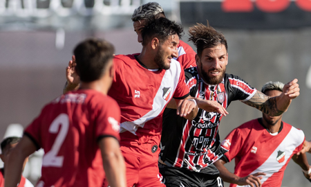 Clausurarán el estadio de Chacarita tras el asesinato de un hincha en el estadio. Clausurarán el estadio de Chacarita tras el asesinato de un hincha en el estadio.