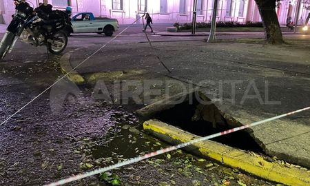 El Concejo de Santa Fe aprobó un pedido de informes por el socavón de Bulevar. El Concejo de Santa Fe aprobó un pedido de informes por el socavón de Bulevar.