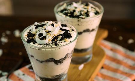 Una receta práctica y cremosa que combina lo mejor de las Oreo con la suavidad de la crema. Una receta práctica y cremosa que combina lo mejor de las Oreo con la suavidad de la crema.