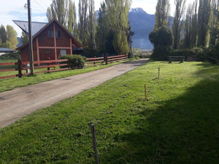 El Hoyo, la ciudad patagónica paradisíaca arrasada por el fuego