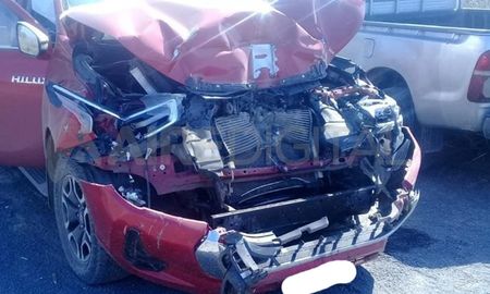 Los golpes sufridos por Vignatti son en la zona de costillas, producto de los airbags. Una vez finalizados los análisis de control, el dirigente de Colón fue trasladado a su casa. Los golpes sufridos por Vignatti son en la zona de costillas, producto de los airbags. Una vez finalizados los análisis de control, el dirigente de Colón fue trasladado a su casa.