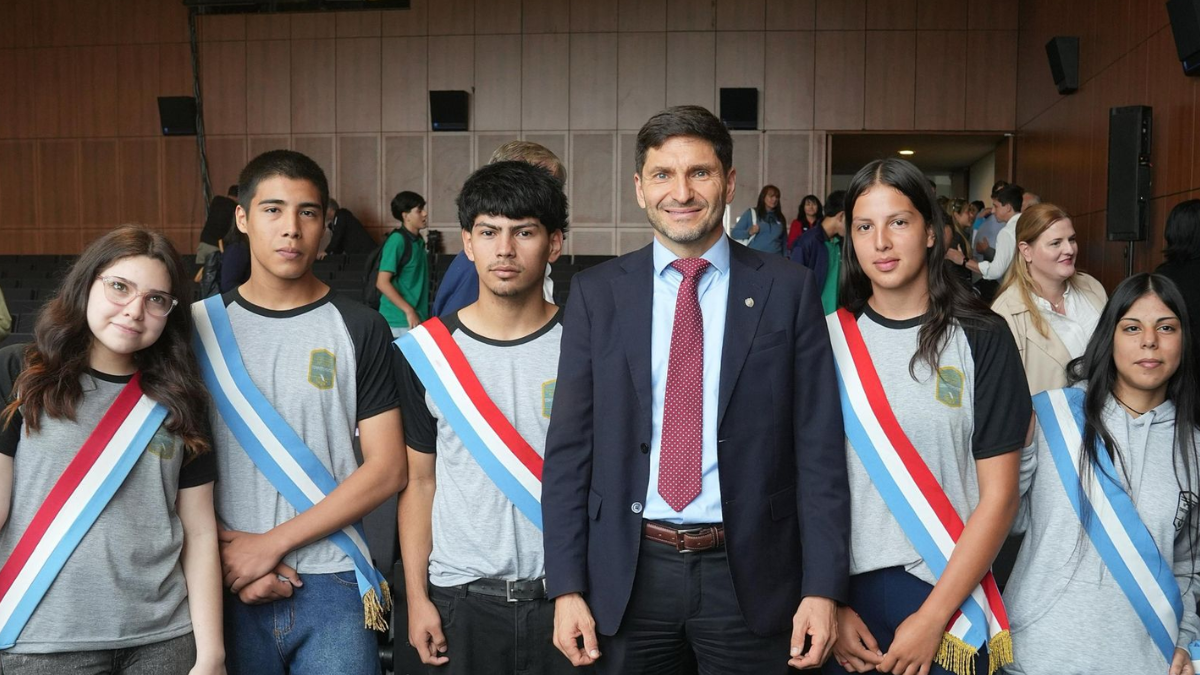 La tercera edición de esta ceremonia en la provincia tuvo lugar en el Museo de la Constitución Nacional. La tercera edición de esta ceremonia en la provincia tuvo lugar en el Museo de la Constitución Nacional.