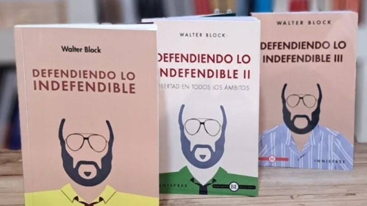 El Presidente eligió un polémico libro para obsequiar a su Gabinete en la cena de fin de año en Olivos. El Presidente eligió un polémico libro para obsequiar a su Gabinete en la cena de fin de año en Olivos.