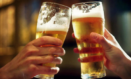 Expertos avisan de las contraindicaciones de beber cerveza para la salud Expertos avisan de las contraindicaciones de beber cerveza para la salud
