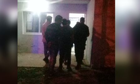 Los detenidos son cuatro hombres de entre 17 y 30 años que cirulaban en una camioneta Los detenidos son cuatro hombres de entre 17 y 30 años que cirulaban en una camioneta