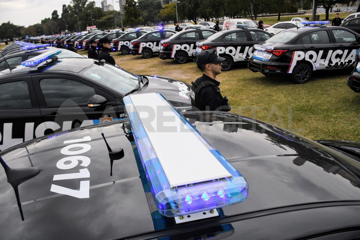 El Gobierno de Santa Fe otorgó un 13% de aumento a las fuerzas de seguridad para el último trimestre de 2024