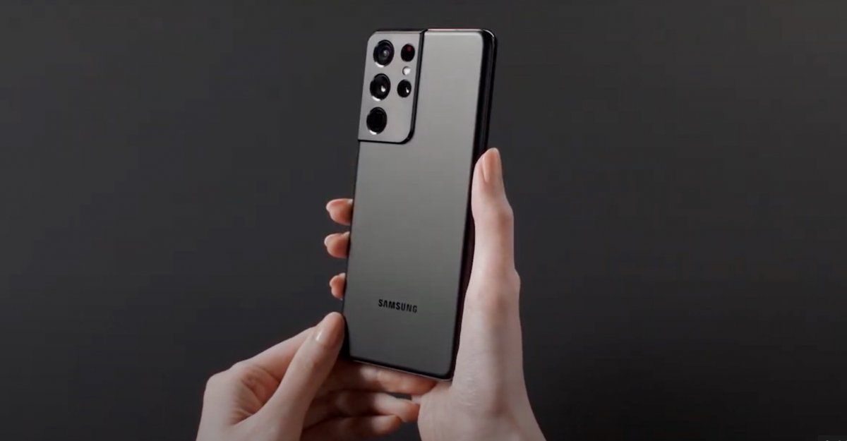 Se viene a posicionar como el tope de línea de la firma