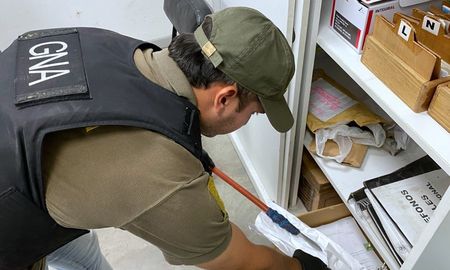 Aire de Santa Fe | Gendarmería Allanamiento Las Flores editada 32.jpg