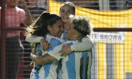 Las chicas dirigidas por Portanova quieren seguir por la senda de la victoria. Las chicas dirigidas por Portanova quieren seguir por la senda de la victoria.