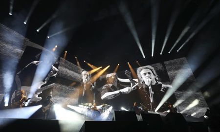 Soda Stereo vuelve a los escenarios. Soda Stereo vuelve a los escenarios.