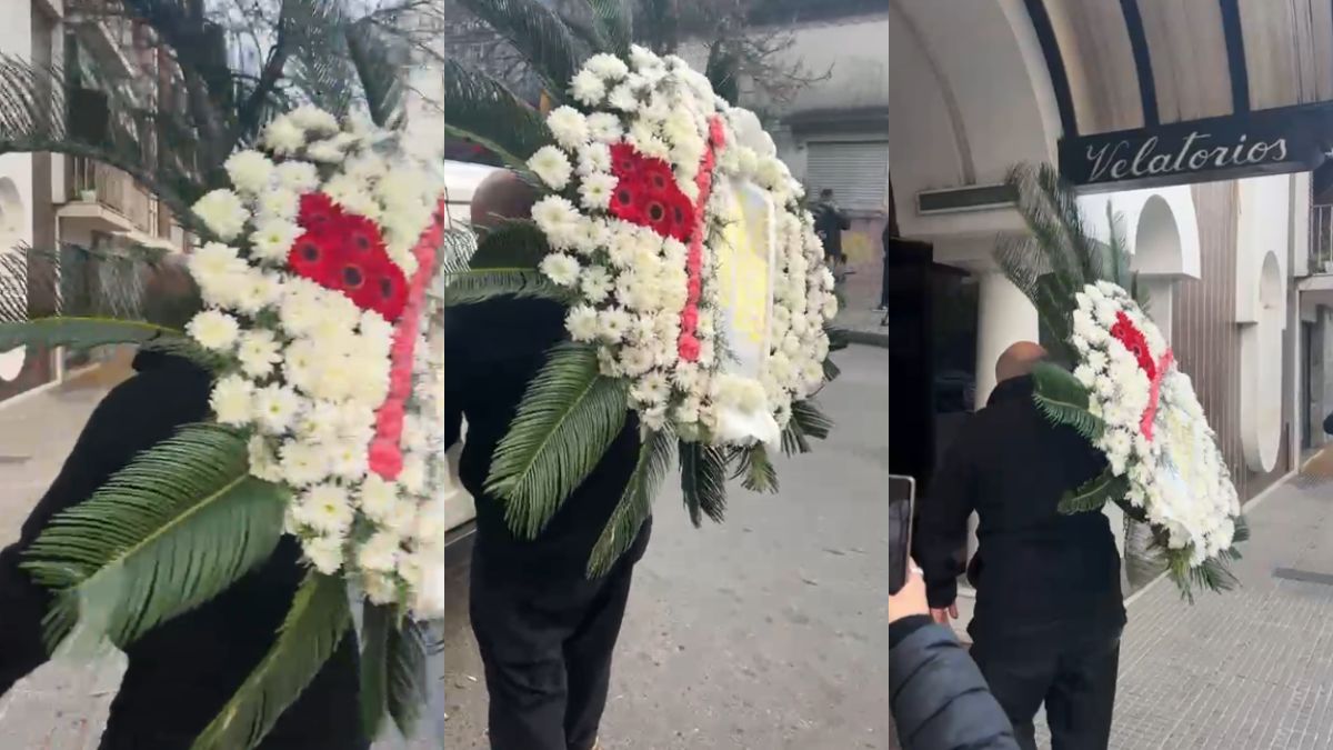 Comenzó el velorio de Locomotora Oliveras y ya llegan los primeros arreglos florales.
