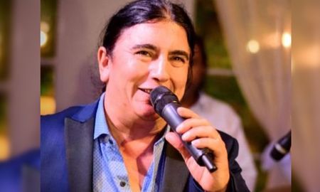 Un extraño hecho sucedió en el patio de su casa y el video se hizo viral. Un extraño hecho sucedió en el patio de su casa y el video se hizo viral.