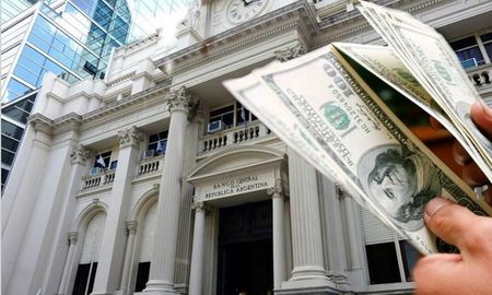 ElBCRA busca cambiar el esquema devaluatorio, que será más volátil. ElBCRA busca cambiar el esquema devaluatorio, que será más volátil.