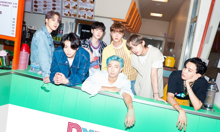 El icónico grupo de Kpop estableció una nueva marca para el video de su canción Dynamite en YouTube. Es el tercer video de BTS en lograrlo. El icónico grupo de Kpop estableció una nueva marca para el video de su canción Dynamite en YouTube. Es el tercer video de BTS en lograrlo.