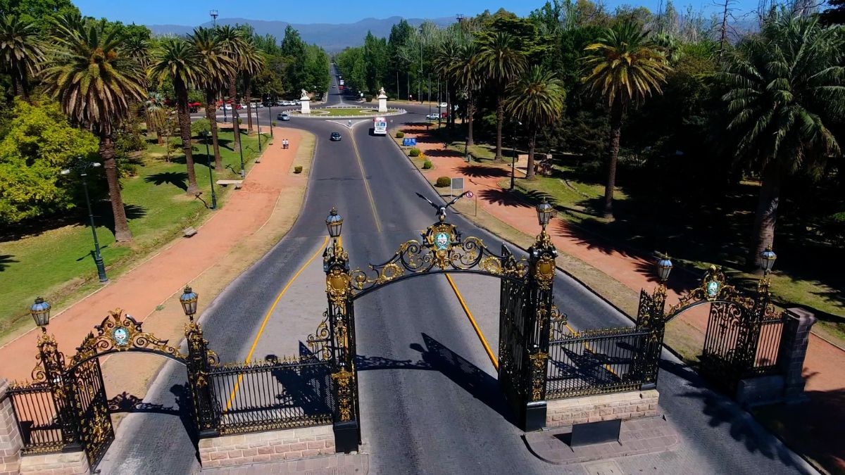 Mendoza pone toda la carne al asador y nomina a Las Loicas, Bardas Blancas y Villa 25 de Mayo para el prestigioso sello internacional de ONU Turismo.