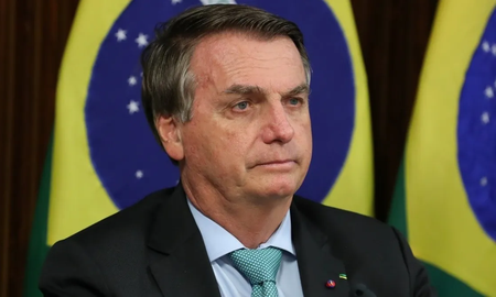 Corte Suprema de Brasil rechaza excluir a Bolsonaro de causa por fraude en compra de dosis anticovid. Corte Suprema de Brasil rechaza excluir a Bolsonaro de causa por fraude en compra de dosis anticovid.