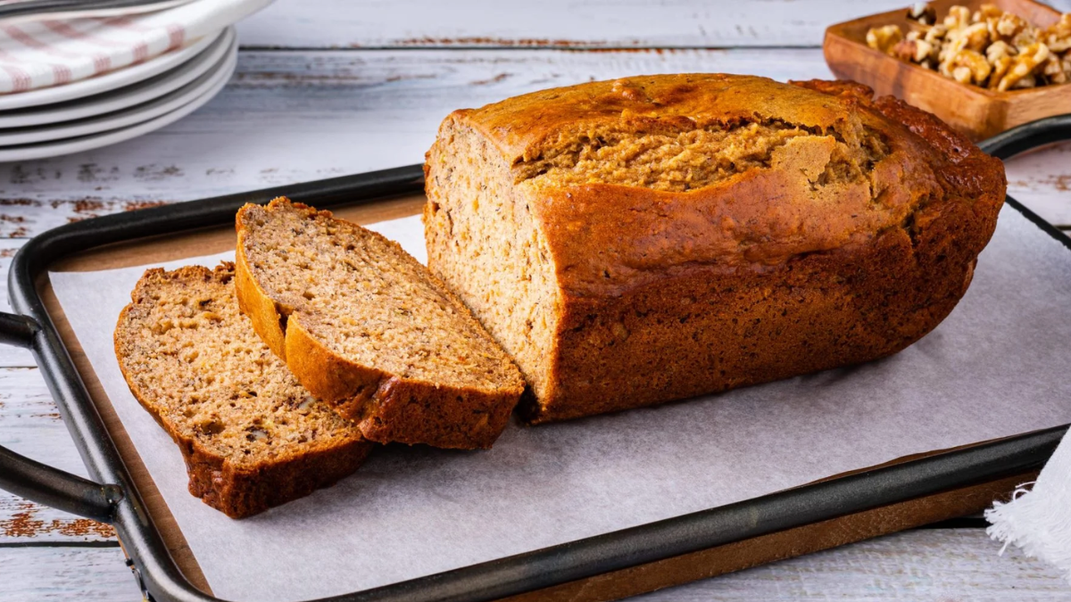 Pan de banana: la receta rápida y económica para los mates de la merienda