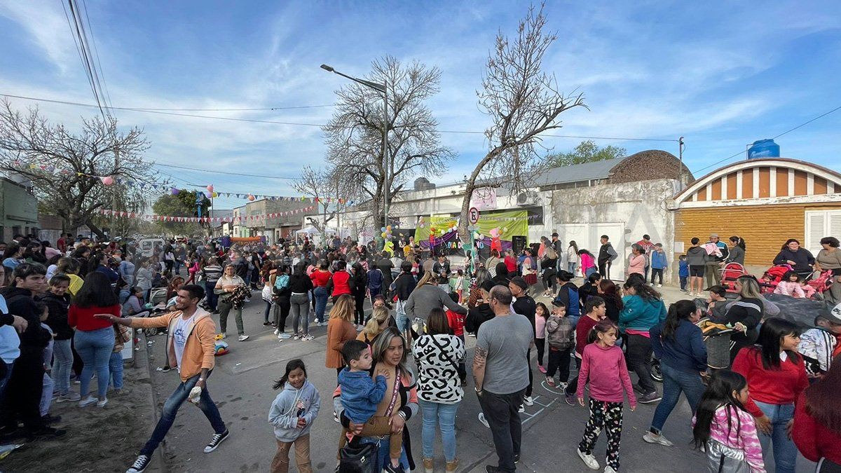 Así destejaron el Día de las Infancias en barrio Centenario.