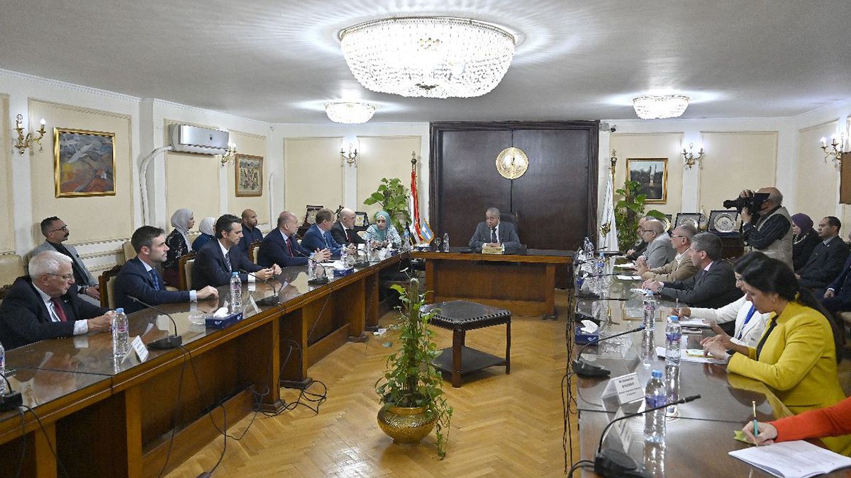 En El Cairo, el gobernador de Santa Fe, Omar Perotti, se reunió con ministros del gobierno de Egipto y formalizaron una agenda de trabajo conjunto para aumentar el comercio bilateral.