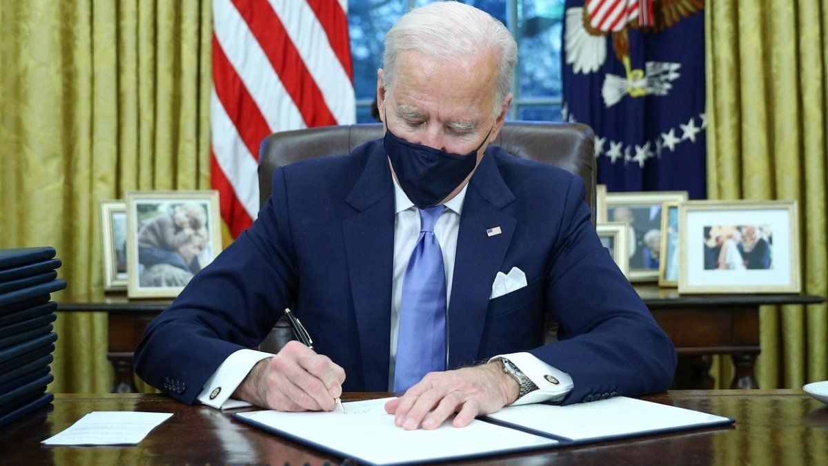 Joe Biden se desprende de Donald Trump.&nbsp;
