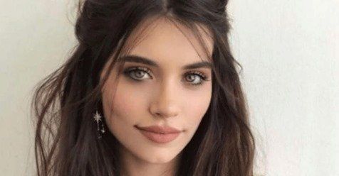 Manos en la cabeza y calza clarita: la sensual foto de Eva de Dominici que levantó la temperatura de todos