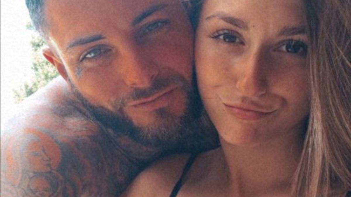 Se trata de Patricio Leonel Reynoso (31), acusado del "homicidio doblemente calificado por el vínculo y por haber mediado violencia de género", que prevé la pena de prisión perpetua.