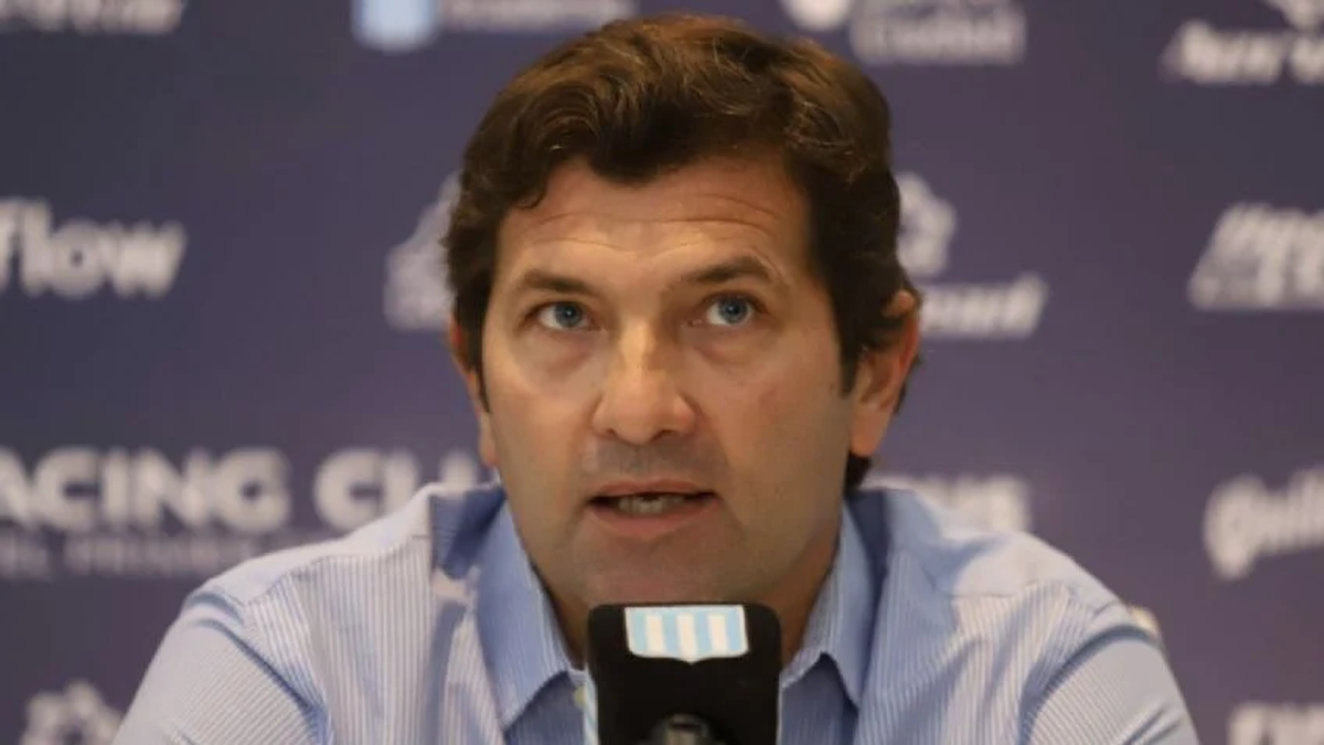 Rubén Capria, mánager de Racing Club. Rubén Capria, mánager de Racing Club.