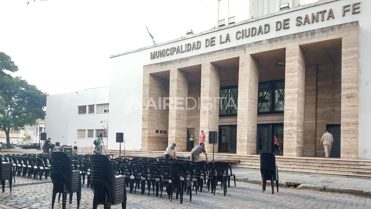 Emilio Jatón asumió como intendente de Santa Fe