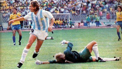 A 31 años del Argentina-Brasil de Italia 1990: el bidón de Bilardo a Branco, la magia de Diego Maradona y el milagro de Claudio Caniggia