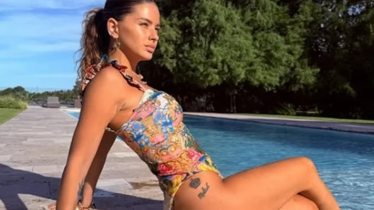 La China Suárez demuestra su amor con tatuajes.