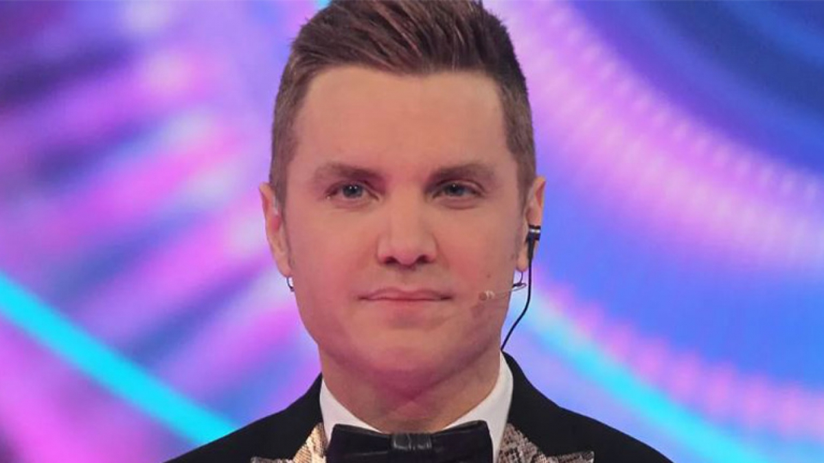 Santiago del Moro se metió en la casa de Gran Hermano y sorprendió a todos con una elegante cena.