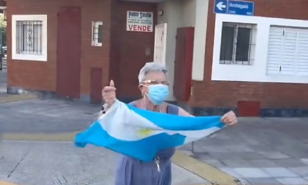 Cristina contó que un delincuente le hizo el “cuento del tío” y que la engañó para sustraerle dinero. Cristina contó que un delincuente le hizo el “cuento del tío” y que la engañó para sustraerle dinero.