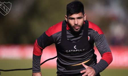 Independiente entrenó este jueves pensando en el duelo ante Estudiantes de La Plata por la Copa de la Liga. Independiente entrenó este jueves pensando en el duelo ante Estudiantes de La Plata por la Copa de la Liga.
