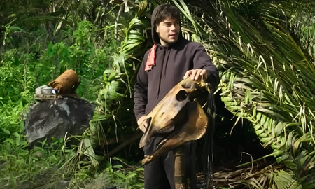 Monzón quedó totalmente aislado en Survivor. Monzón quedó totalmente aislado en Survivor.