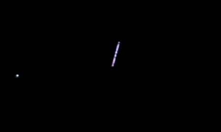 Pensaron que eran ovnis, pero eran satélites de Elon Musk Pensaron que eran ovnis, pero eran satélites de Elon Musk