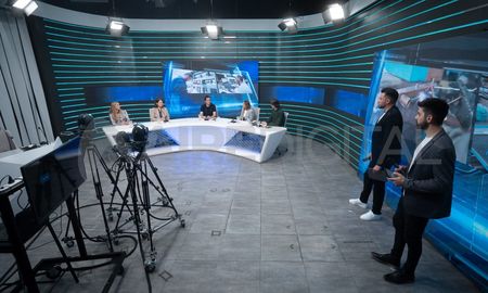 AIRE tuvo este lunes un programa especial por el Día de la Industria. AIRE tuvo este lunes un programa especial por el Día de la Industria.