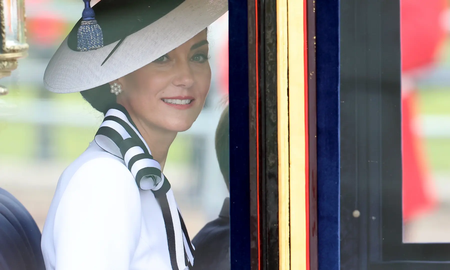 Luego de meses de ausencia y especulación, Kate Middleton reapareció en público Luego de meses de ausencia y especulación, Kate Middleton reapareció en público