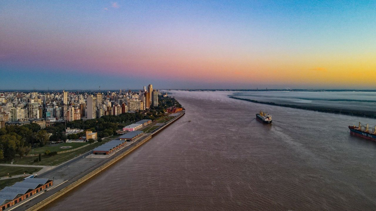 Paseo en barco por la Costanera