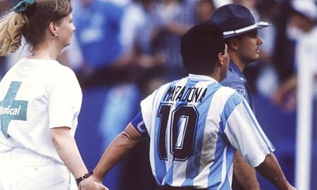 Diego Maradona fue sancionado 15 meses en 1991 luego de dar positivo por cocaína. Diego Maradona fue sancionado 15 meses en 1991 luego de dar positivo por cocaína.