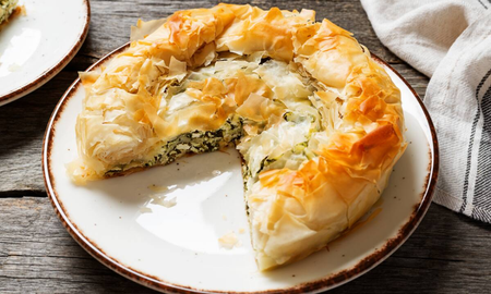 Qué es la spanakopita y cómo preparar esta curiosa tarta Qué es la spanakopita y cómo preparar esta curiosa tarta