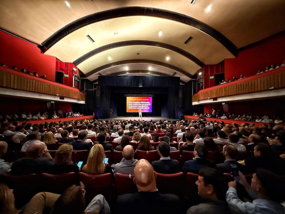 La reunión de funcionarios del gabinete del gobernador Maximiliano Pullaro servirá para analizar el avance de la gestión. Los encuentros interministeriales es una modalidad de trabajo impulsada por esta gestión y sirve para establecer lineamientos y objetivos del gobierno.