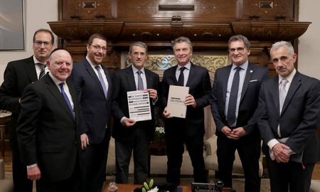 mauricio macri se comprometio con la amia mauricio macri se comprometio con la amia